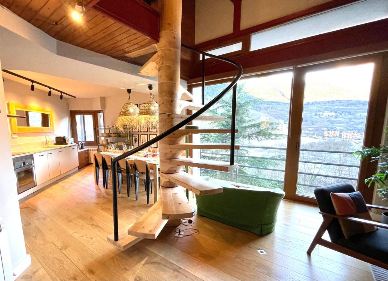 Tuca - Triplex Priviletge Con Encanto Viella Extérieur photo