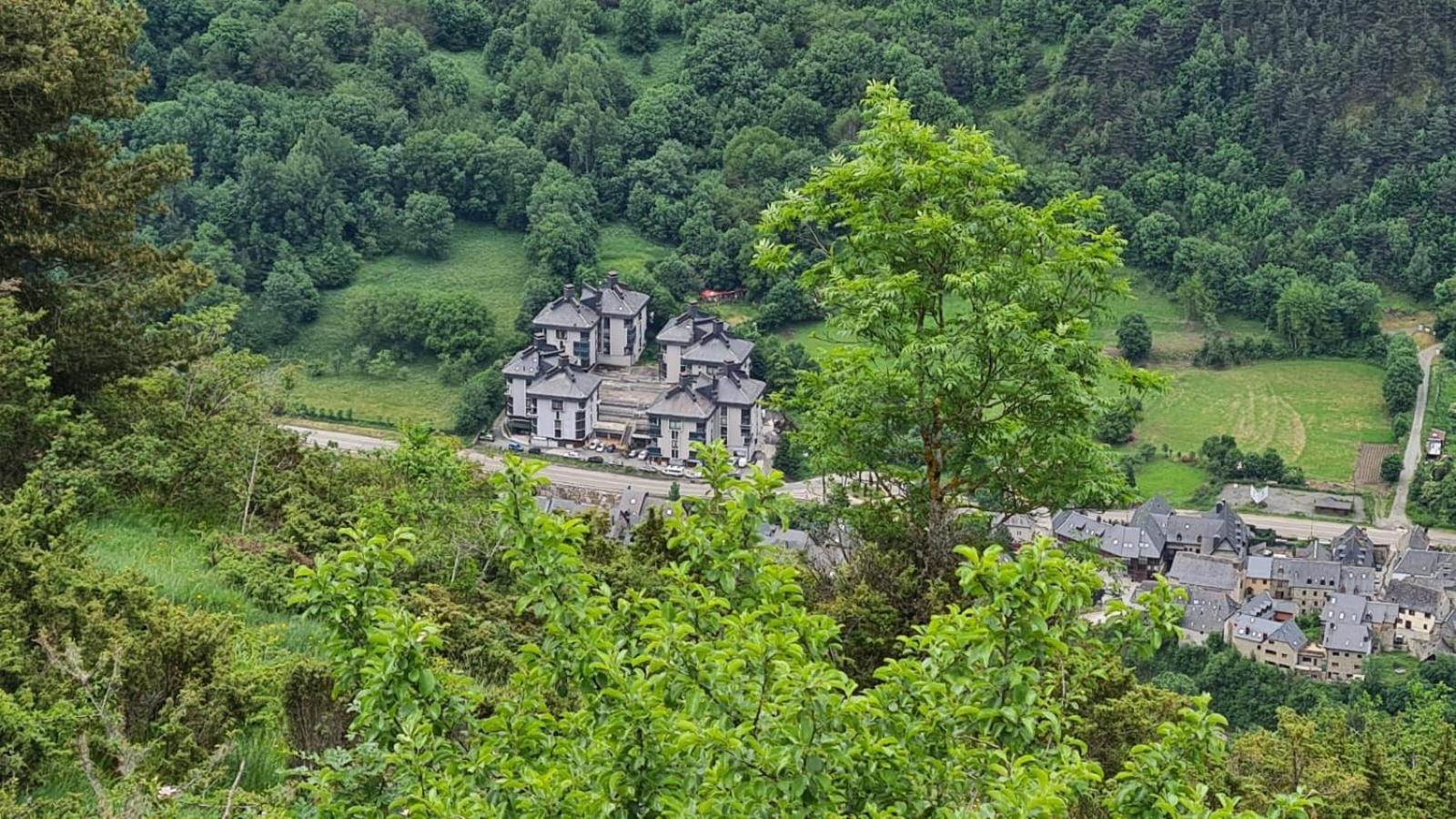 Tuca - Triplex Priviletge Con Encanto Viella Extérieur photo